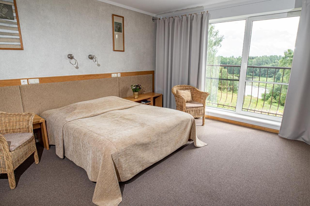 Hotel Sanvilla Sigulda Luaran gambar